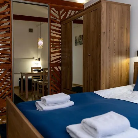 Apartmán Wielopole 10 *